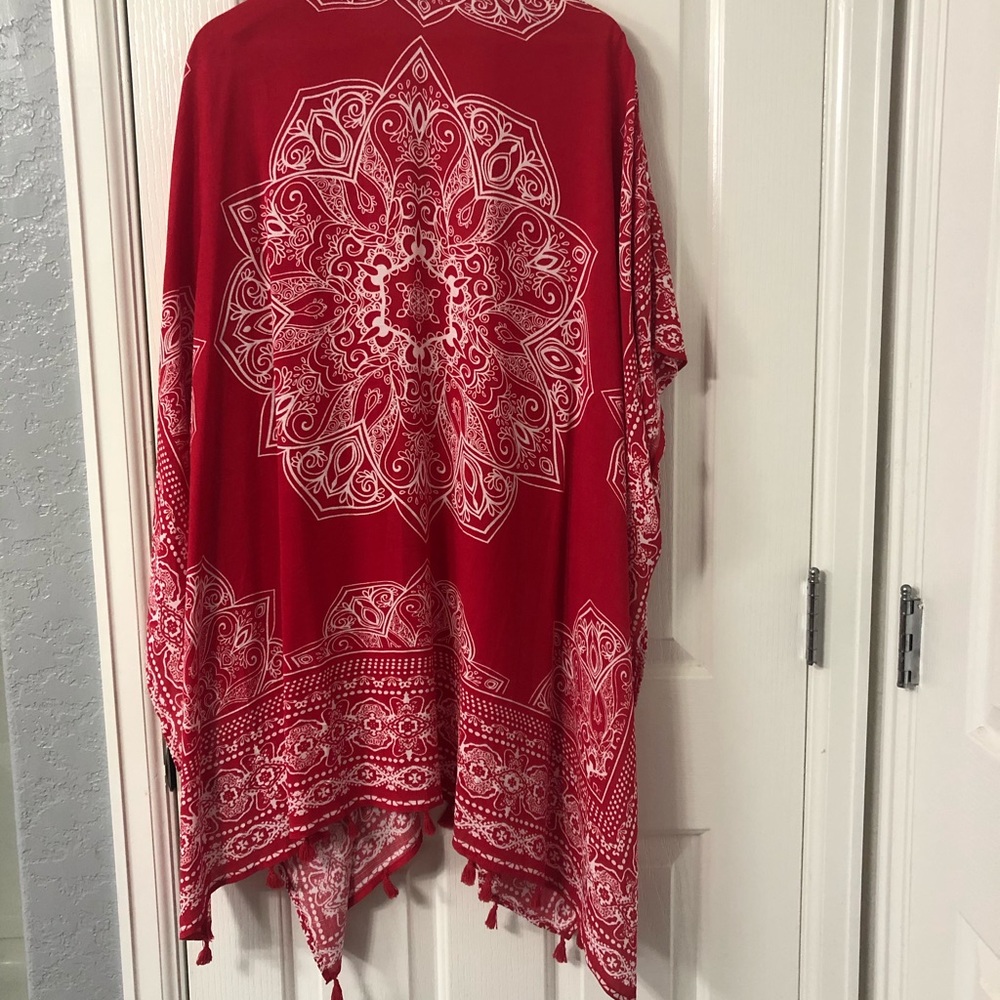 Kimono with tassels